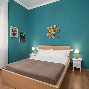 3-design-apartments-near-city-center.it-lombardy.com/