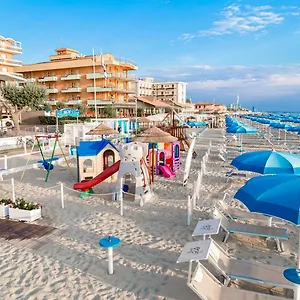 Cola Frontemare Szálloda Bellaria – Igea Marina